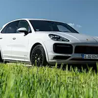 Porsche Cayenne Gts Slide